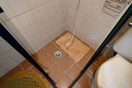 Casa de condomínio à venda com 520m², 6 quartos e 3 vagasbanheiro de serviço