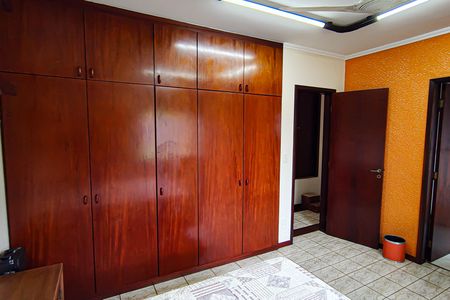 Casa de condomínio à venda com 520m², 6 quartos e 3 vagasquarto 3 suite