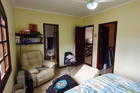 Casa de condomínio à venda com 520m², 6 quartos e 3 vagasquarto 5 suite master