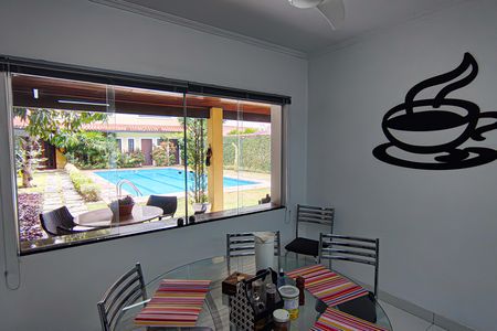 Casa de condomínio à venda com 520m², 6 quartos e 3 vagascopa e cozinha