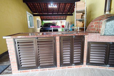 Casa de condomínio à venda com 520m², 6 quartos e 3 vagaschurrasqueira