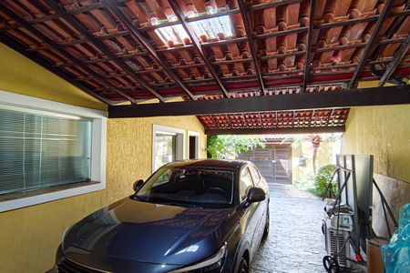 Casa de condomínio à venda com 520m², 6 quartos e 3 vagasgaragem