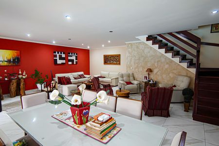 Casa de condomínio à venda com 520m², 6 quartos e 3 vagassala