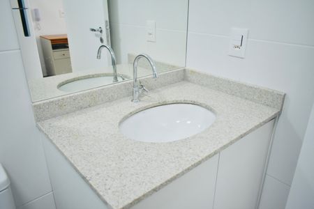 Studio à venda com 26m², 0 quarto e sem vaga Studio à venda com 26m², 0 quarto e sem vaga Banheiro