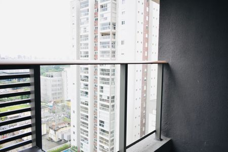 Studio à venda com 26m², 0 quarto e sem vaga Studio à venda com 26m², 0 quarto e sem vagaSacada
