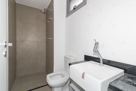 Banheiro Social de kitnet/studio à venda com 1 quarto, 29m² em Indianópolis, São Paulo