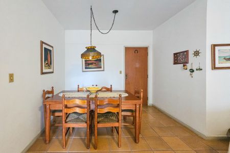 Apartamento para alugar com 120m², 3 quartos e 1 vagaSala