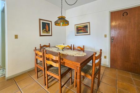 Apartamento para alugar com 120m², 3 quartos e 1 vagaSala