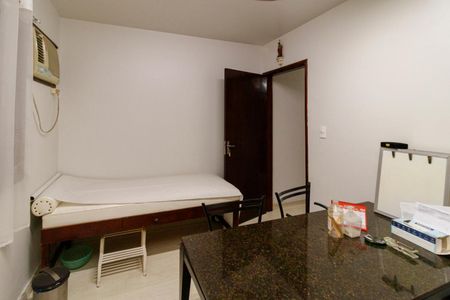 Casa à venda com 100m², 3 quartos e 1 vagaQuarto 1