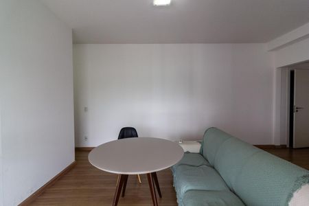 Apartamento à venda com 80m², 2 quartos e 1 vagaSala