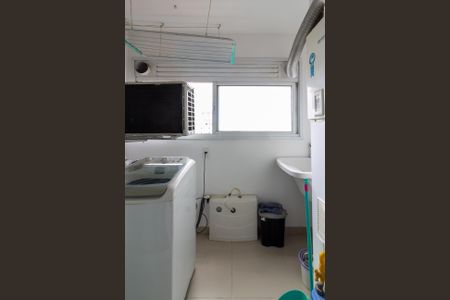 Apartamento à venda com 80m², 2 quartos e 1 vagaÁrea de Serviço