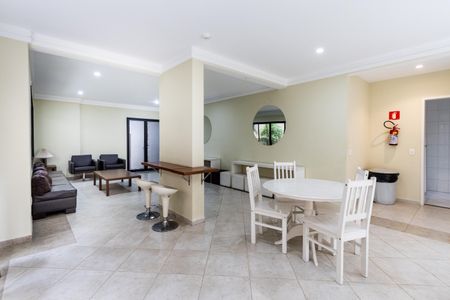 Apartamento para alugar com 58m², 2 quartos e 2 vagas