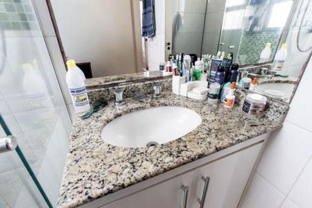 Apartamento para alugar com 58m², 2 quartos e 2 vagas