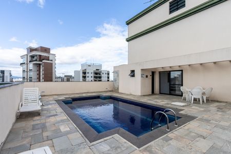 Apartamento para alugar com 58m², 2 quartos e 2 vagas