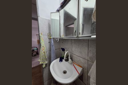 Casa à venda com 280m², 4 quartos e 10 vagasBanheiro de serviço