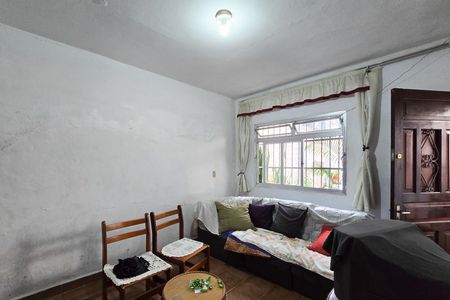 Casa à venda com 280m², 4 quartos e 10 vagasSala