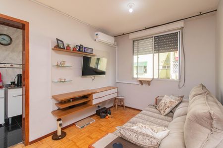 Sala de apartamento à venda com 2 quartos, 57m² em Vila Nova, Porto Alegre