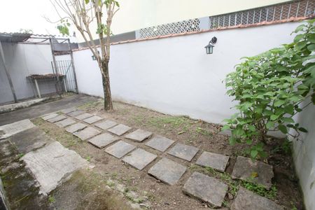 Casa à venda com 190m², 3 quartos e 5 vagasQuintal