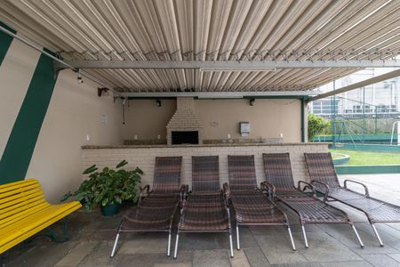 Apartamento para alugar com 98m², 2 quartos e 1 vaga Apartamento para alugar com 98m², 2 quartos e 1 vagaÁrea comum - Churrasqueira