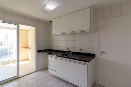 Apartamento para alugar com 138m², 3 quartos e 3 vagasCozinha