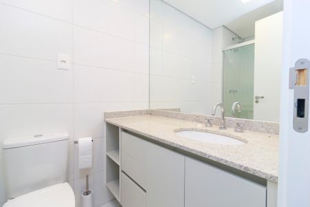 Studio para alugar com 30m², 0 quarto e 1 vaga Studio para alugar com 30m², 0 quarto e 1 vagaBanheiro