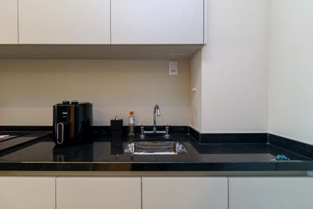 Studio para alugar com 30m², 0 quarto e 1 vaga Studio para alugar com 30m², 0 quarto e 1 vagaStudio