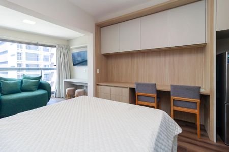 Studio para alugar com 30m², 0 quarto e 1 vaga Studio para alugar com 30m², 0 quarto e 1 vagaStudio