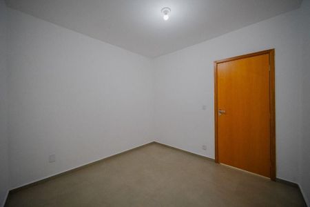 Casa à venda com 166m², 3 quartos e 2 vagas