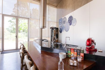 Casa de condomínio à venda com 410m², 4 quartos e 6 vagasEspaço Gourmet