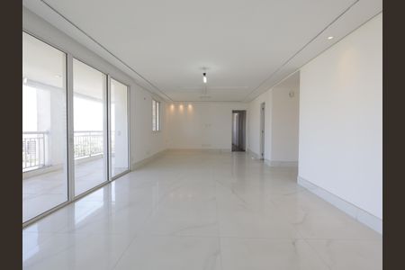 Apartamento para alugar com 121m², 3 quartos e 3 vagasSala