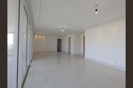 Apartamento para alugar com 121m², 3 quartos e 3 vagasSala