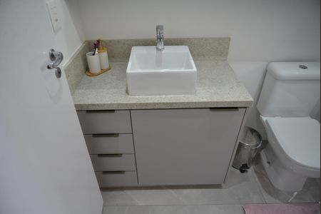 Apartamento à venda com 93m², 3 quartos e 2 vagasBanheiro da Suíte 2