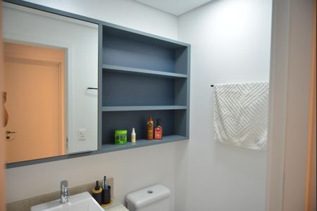 Apartamento à venda com 93m², 3 quartos e 2 vagasBanheiro Social