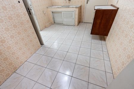 Apartamento à venda com 82m², 2 quartos e 1 vagaCozinha
