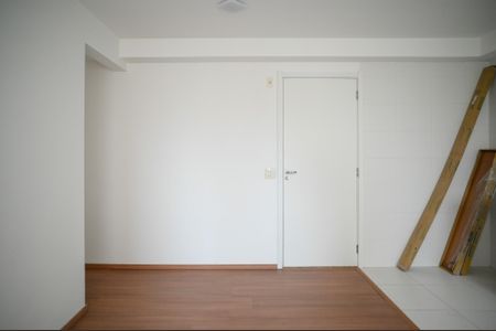 Sala de apartamento para alugar com 2 quartos, 40m² em Jardim Sao Saverio, São Paulo