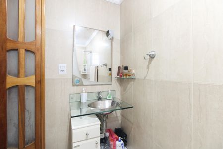 Casa à venda com 180m², 2 quartos e 2 vagasBanheiro - Suíte 2