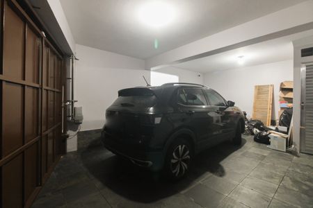 Casa à venda com 180m², 2 quartos e 2 vagasGaragem 
