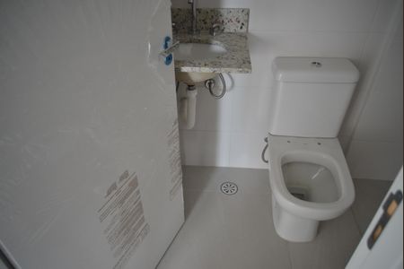 Apartamento à venda com 55m², 2 quartos e 2 vagasBanheiro Social