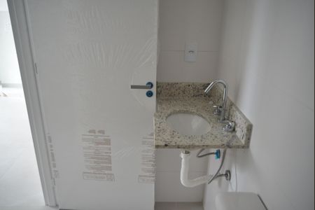 Apartamento à venda com 55m², 2 quartos e 2 vagasBanheiro Social