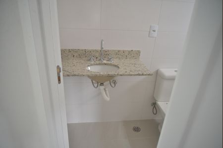 Apartamento à venda com 55m², 2 quartos e 2 vagasBanheiro da Suíte