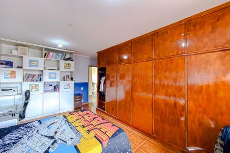 Casa à venda com 390m², 3 quartos e 4 vagas Casa à venda com 390m², 3 quartos e 4 vagasQuarto 3