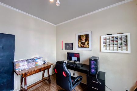 Casa à venda com 390m², 3 quartos e 4 vagas Casa à venda com 390m², 3 quartos e 4 vagasSala de TV