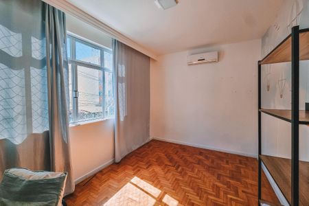 Quarto 1 de apartamento para alugar com 2 quartos, 92m² em Pituba, Salvador