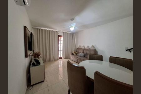 Casa à venda com 2 quartos, 76m² em Itaipu, Niterói