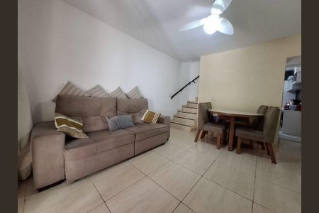 Casa à venda com 2 quartos, 76m² em Itaipu, Niterói