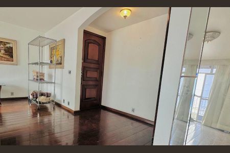 Apartamento à venda com 4 quartos, 190m² em Icaraí, Niterói