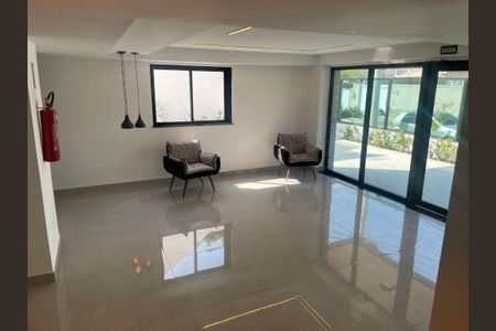 Apartamento à venda com 2 quartos, 76m² em Marazul, Niterói