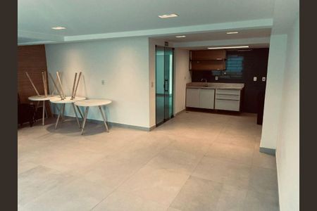 Apartamento à venda com 2 quartos, 76m² em Marazul, Niterói