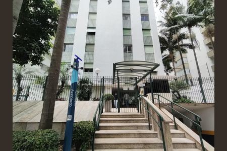 Apartamento à venda com 98m², 2 quartos e 1 vagaFachada