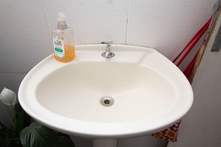 Banheiro de apartamento à venda com 2 quartos, 58m² em Jardim Iris, São Paulo